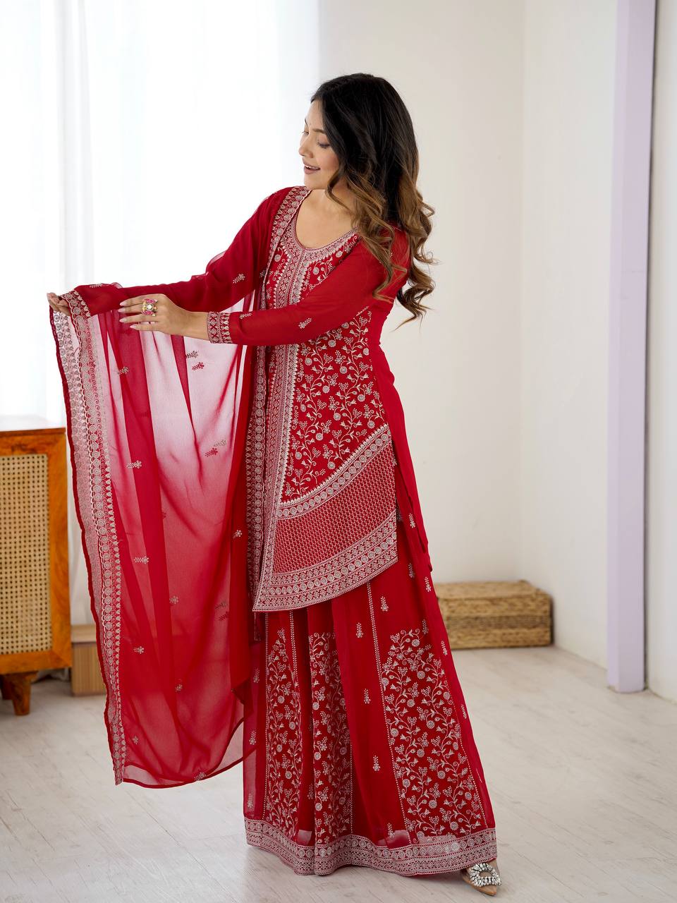 Elegant Embroidered Kurti Plazo Set