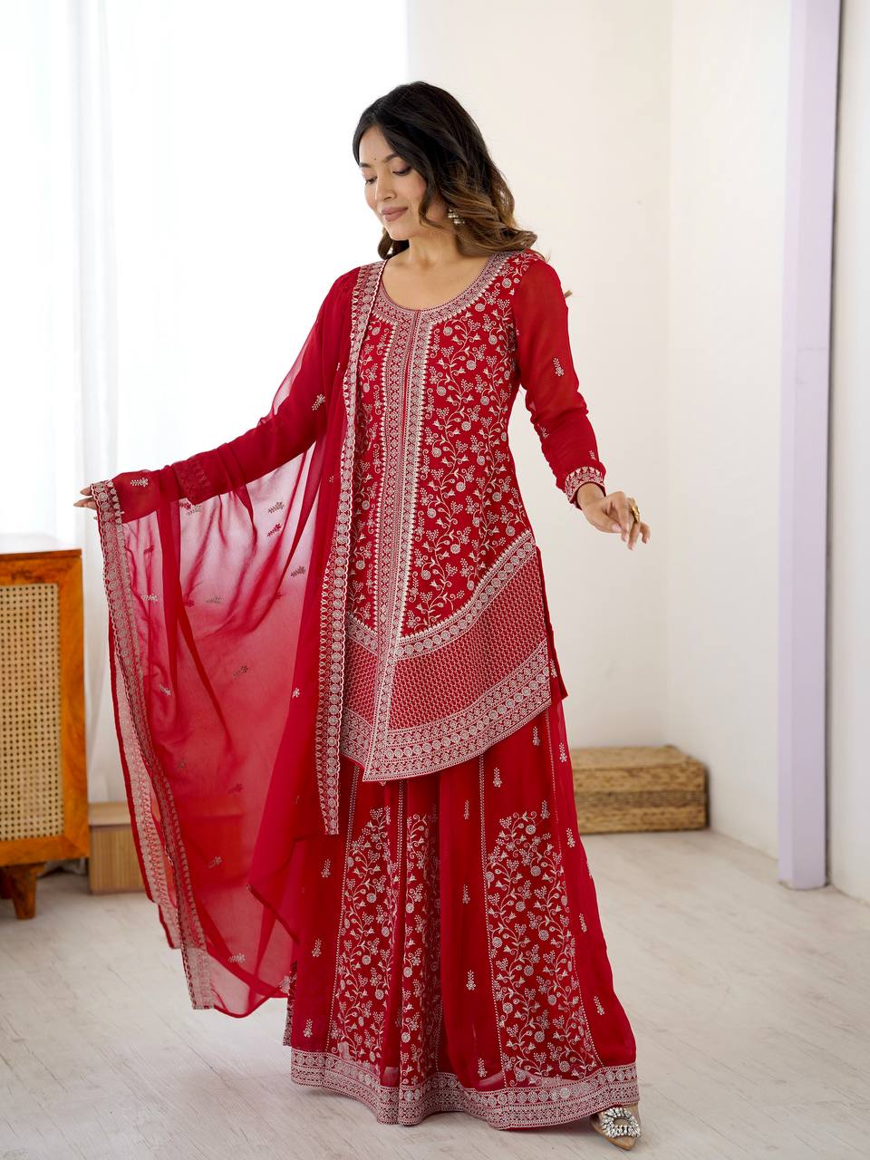 Elegant Embroidered Kurti Plazo Set